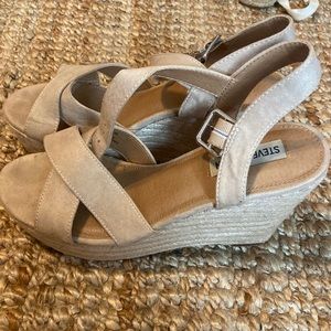 Steve Madden wedge sandals